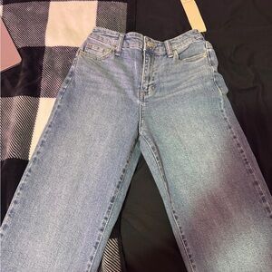 No Boundaries Light Wash High-Rise Straight Jeans